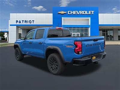2025 Chevrolet Colorado Crew Cab 4x4 Pickup for sale #L3713 - photo 2