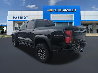 2025 Chevrolet Colorado Crew Cab 4x4 Pickup for sale #L3715 - photo 2