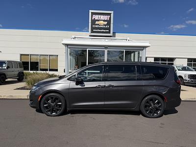 2020 Chrysler Pacifica FWD Minivan for sale #L3809A - photo 1