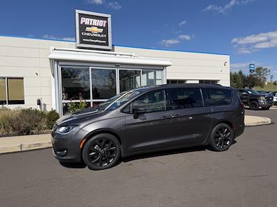 2020 Chrysler Pacifica FWD Minivan for sale #L3809A - photo 2