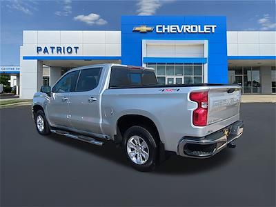 2019 Chevrolet Silverado 1500 Crew Cab 4x4 Pickup for sale #L3939A - photo 2