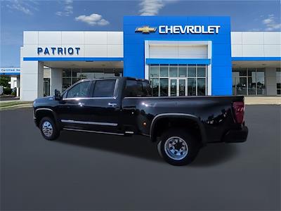 New 2026 Chevrolet Silverado 3500 High Country Crew Cab 4WD Pickup for sale #L3946 - photo 2