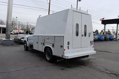 2023 Chevrolet Silverado 5500 Regular Cab DRW RWD, Reading Panel Service Body Service Truck for sale #23436 - photo 2