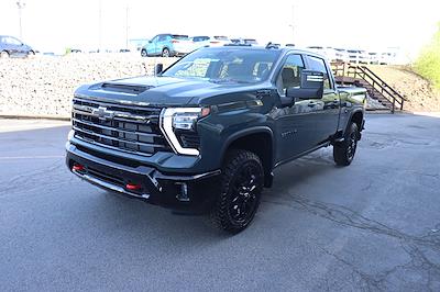 New 2025 Chevrolet Silverado 2500 LT Crew Cab 4WD Pickup for sale #25346 - photo 1