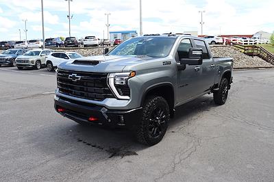 New 2025 Chevrolet Silverado 2500 LT Crew Cab 4WD Pickup for sale #25370 - photo 1