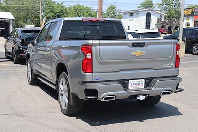 New 2025 Chevrolet Silverado 1500 High Country Crew Cab 4WD Pickup for sale #25420 - photo 2