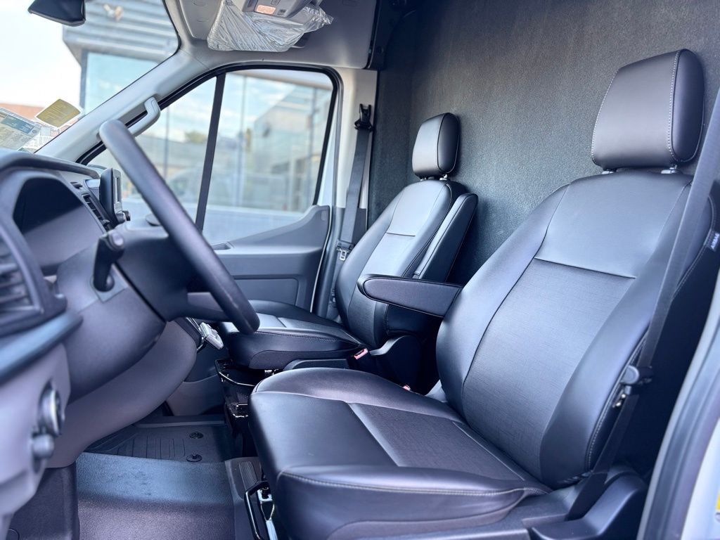 New 2025 Ford Transit 250 - photo 18
