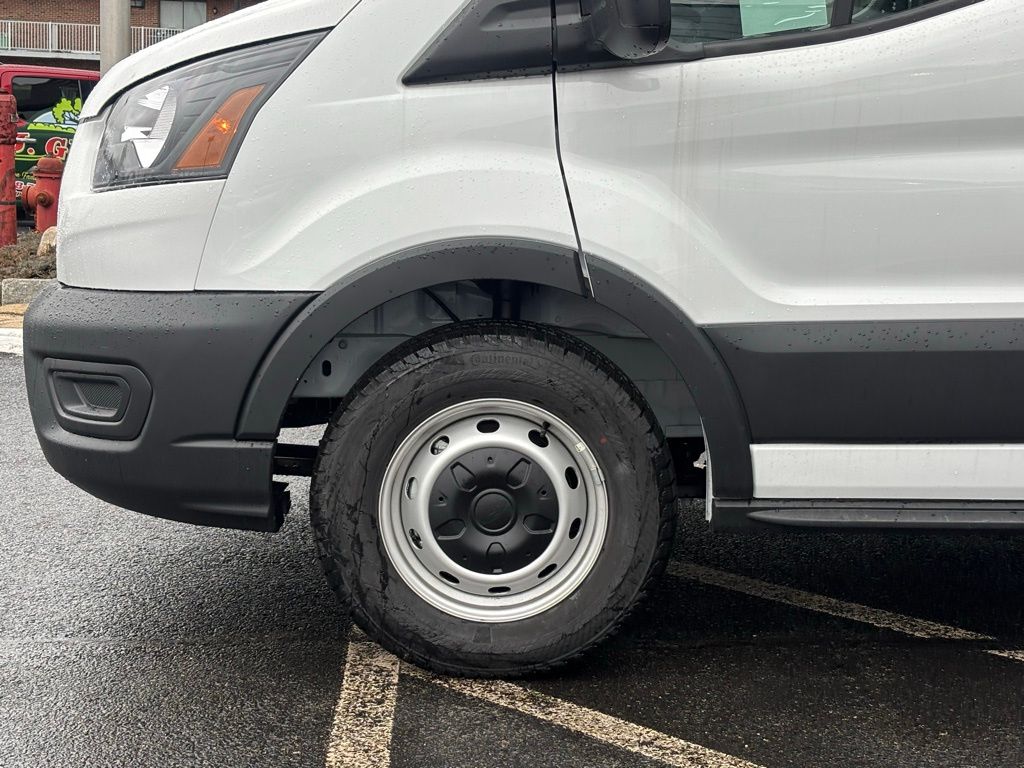 New 2025 Ford Transit 250 - photo 5