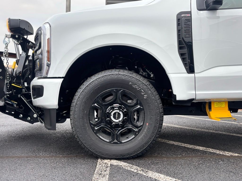 New 2026 Ford F-250 - photo 14