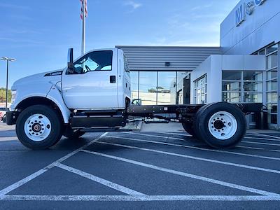 2026 Ford F-650 Regular Cab DRW RWD Cab Chassis for sale #FM9572 - photo 2