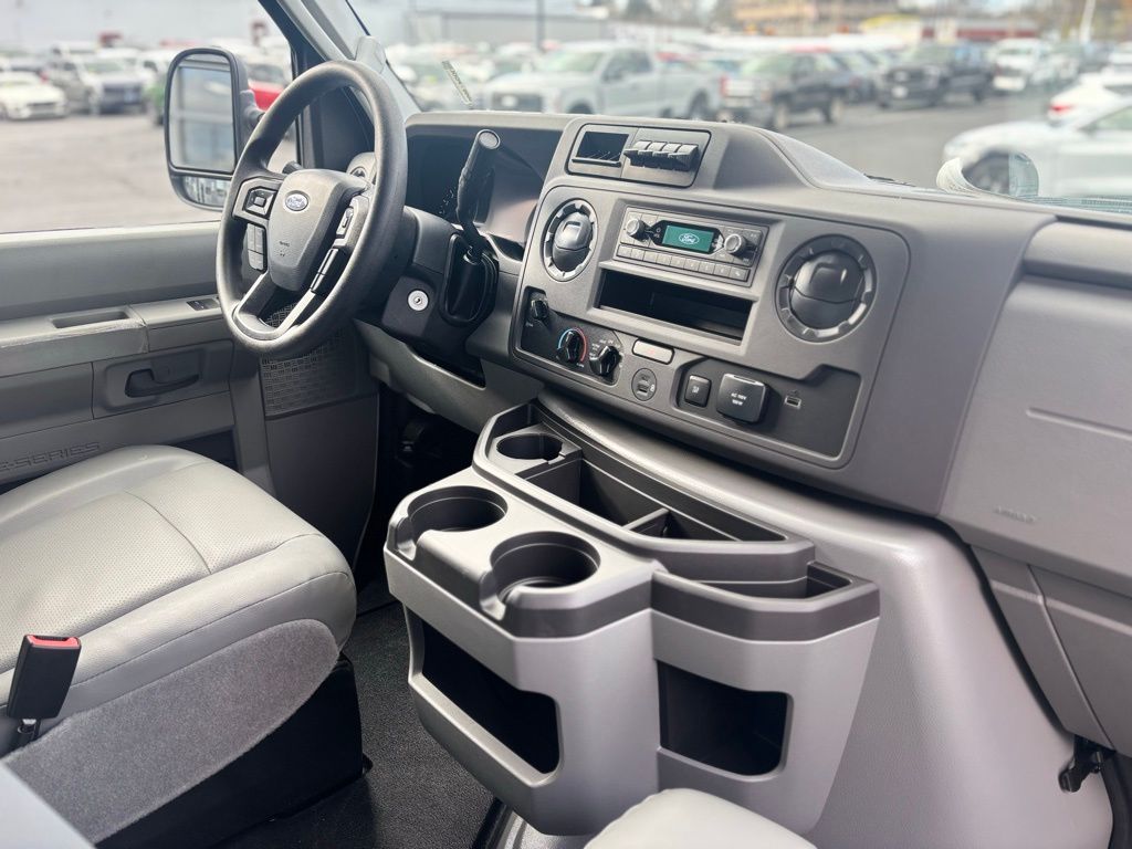 New 2026 Ford E-350 - photo 13