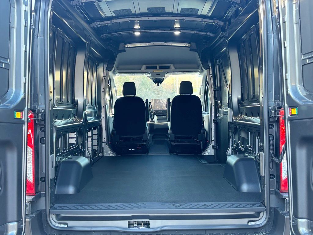 New 2026 Ford Transit 250 - photo 15