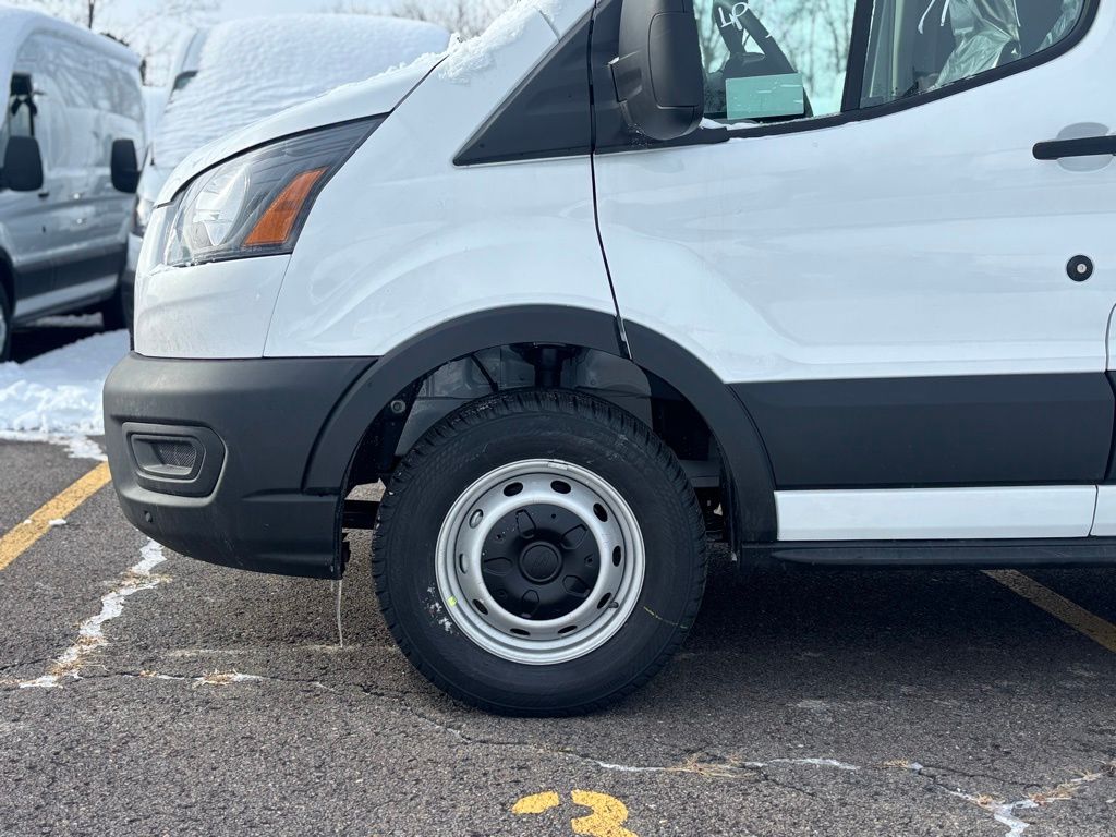 New 2026 Ford Transit 250 - photo 5