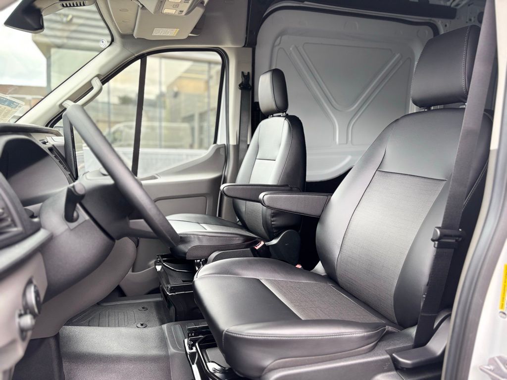 New 2026 Ford Transit 250 - photo 25