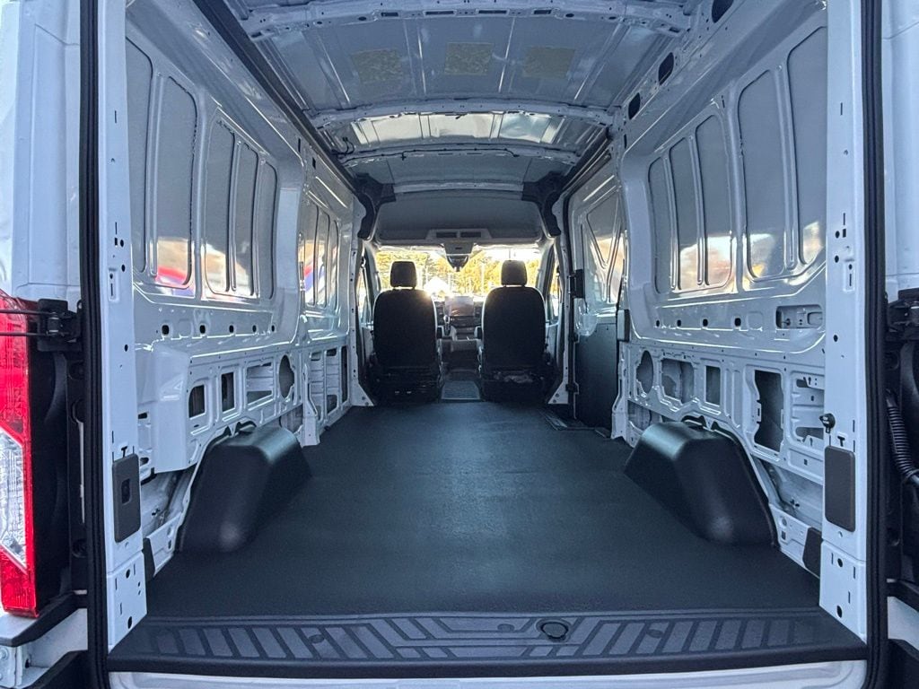New 2026 Ford Transit 250 - photo 15