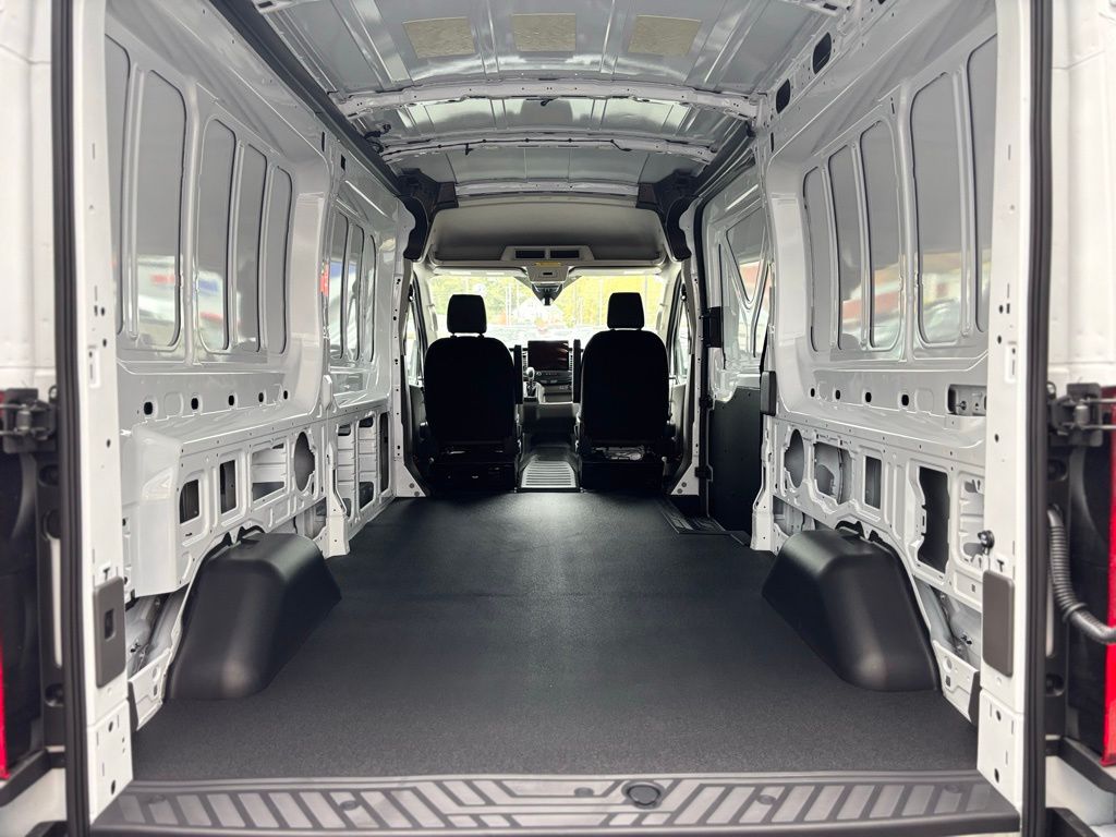 New 2026 Ford Transit 250 - photo 15