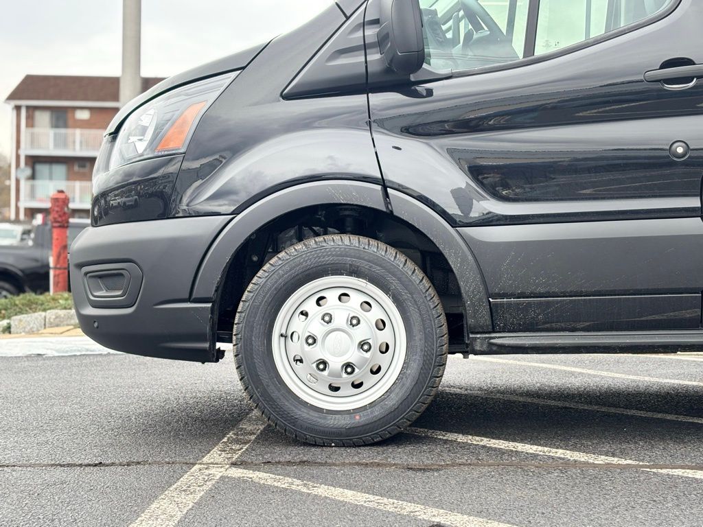 New 2026 Ford Transit 250 - photo 12