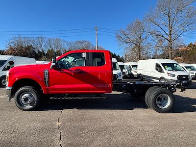 New 2026 Ford F-350 Super Cab Cab Chassis for sale #FM9996 - photo 2