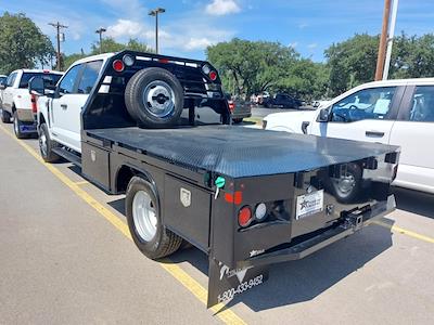 2026 Ford F-350 Crew Cab DRW 4WD Harbor Flatbed Truck for sale #260031 - photo 2