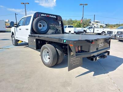 2026 Ford F-350 Crew Cab DRW 4WD Flatbed Truck for sale #260155 - photo 2