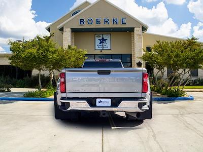 Used 2025 Chevrolet Silverado 3500 - photo 1