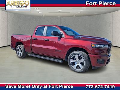Used 2025 Ram 1500 - photo 1