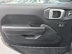 2020 Jeep Gladiator Crew Cab 4WD Pickup for sale #D517550A - photo 23