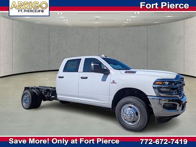 2026 Ram 3500 Crew Cab DRW 4WD Cab Chassis for sale #G255150 - photo 1