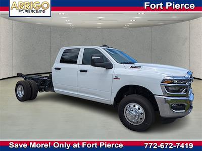 New 2025 Ram 3500 Tradesman Crew Cab 4x4 60 CA Cab Chassis for sale #G535962 - photo 1