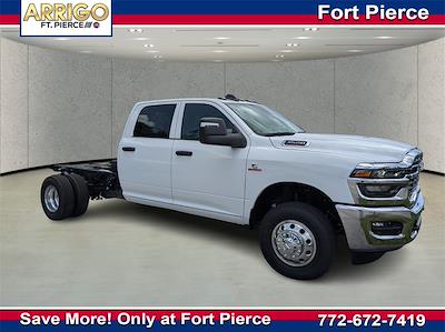 New 2025 Ram 3500 Tradesman Crew Cab 4x4 60 CA Cab Chassis for sale #G535964 - photo 1