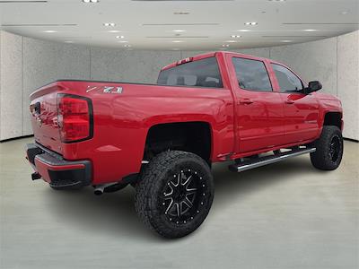2018 Chevrolet Silverado 1500 Crew Cab 4WD Pickup for sale #J166200A - photo 2