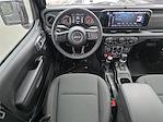 2024 Jeep Gladiator Crew Cab 4WD Pickup for sale #L110795 - photo 19