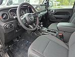 2024 Jeep Gladiator Crew Cab 4WD Pickup for sale #L110795 - photo 22
