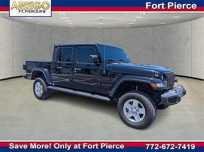 2022 Jeep Gladiator Crew Cab 4x4 Pickup for sale #L112711 - photo 1