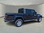2022 Jeep Gladiator Crew Cab 4x4 Pickup for sale #L112711 - photo 2