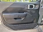 2020 Jeep Gladiator Crew Cab 4x4 Pickup for sale #L127900 - photo 22