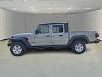 2020 Jeep Gladiator Crew Cab 4x4 Pickup for sale #L127900 - photo 6