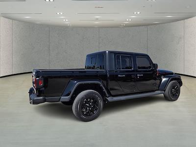 Used 2022 Jeep Gladiator - photo 1