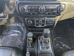 2022 Jeep Gladiator Crew Cab 4WD Pickup for sale #L175055 - photo 24