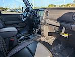 2022 Jeep Gladiator Crew Cab 4WD Pickup for sale #L175055 - photo 9