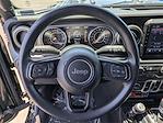 2023 Jeep Gladiator Crew Cab 4x4 Pickup for sale #L516200 - photo 17