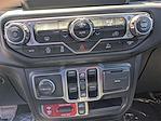 2023 Jeep Gladiator Crew Cab 4x4 Pickup for sale #L516200 - photo 22