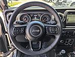 2023 Jeep Gladiator Crew Cab 4x4 Pickup for sale #L519613 - photo 26