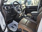 2020 Jeep Gladiator Crew Cab 4WD Pickup for sale #L540449A - photo 22