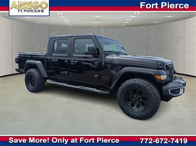 2021 Jeep Gladiator Crew Cab 4x4 Pickup for sale #L605372 - photo 1