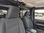 2021 Jeep Gladiator Crew Cab 4x4 Pickup for sale #L605372 - photo 11