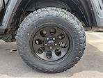 2021 Jeep Gladiator Crew Cab 4x4 Pickup for sale #L605372 - photo 15