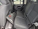 2021 Jeep Gladiator Crew Cab 4x4 Pickup for sale #L605372 - photo 17