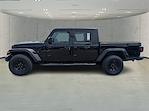 2021 Jeep Gladiator Crew Cab 4x4 Pickup for sale #L605372 - photo 6