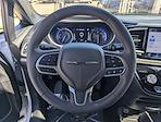 Used 2025 Chrysler Pacifica Select Minivan for sale #R527875 - photo 28